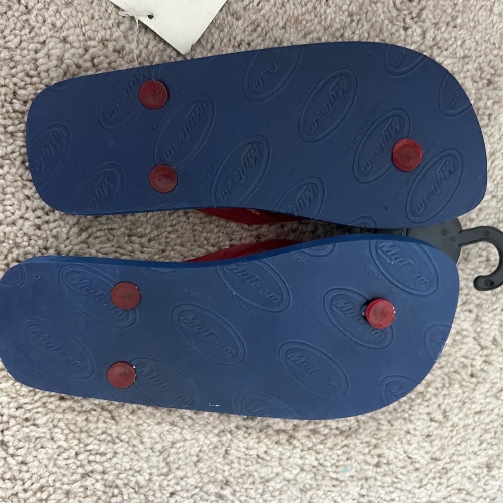 Flip Flops - Picture 2 of 2